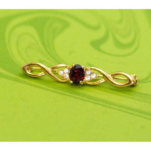 Vintage Golden Fantasy Brooch - W22 - Picture 1 of 3